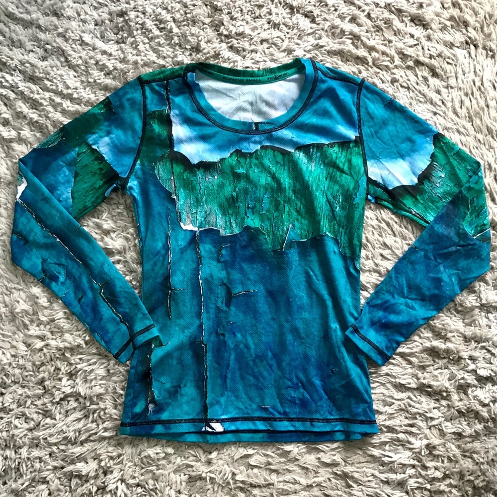 INKnBURN Peeling Paint Long Sleeve Tech